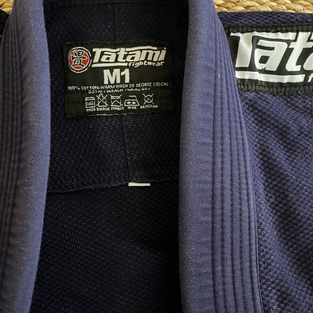 Tatami Kids Blue Jiu-Jitsu Gi Set size M1 - Picture 2 of 4